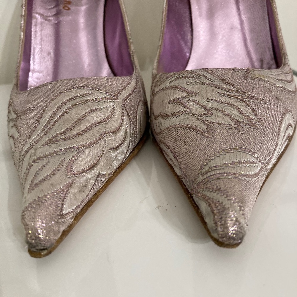 Evening Pumps - Picture 5 of 9